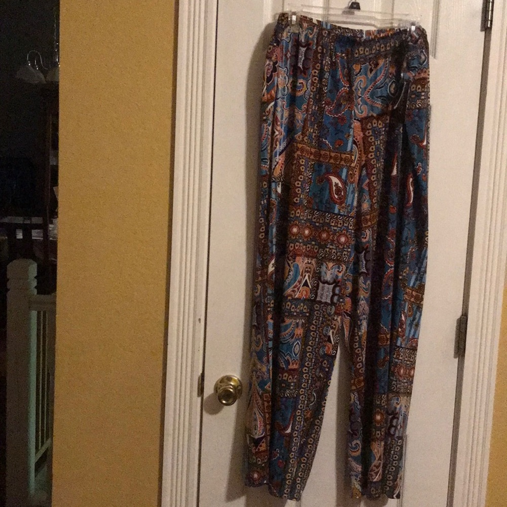 Maxi pants